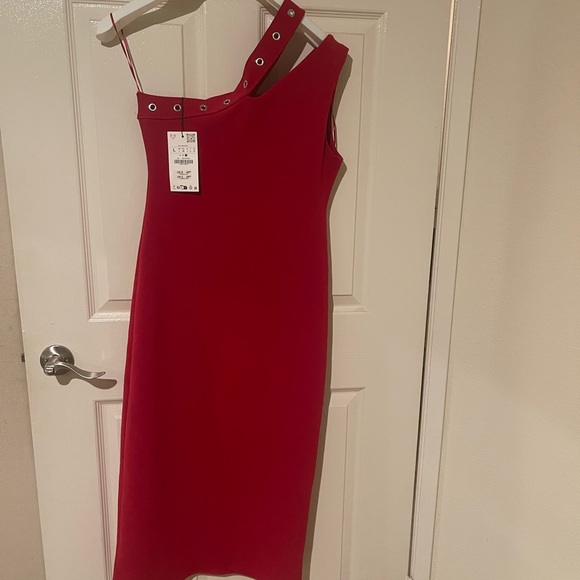 Zara One-Shoulder Red Dress with Grommet Detail - Picture 1 of 3